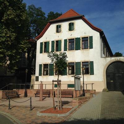 Dorfplatz 20131008 2051866111